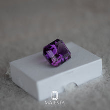 Load image into Gallery viewer, 63.72ct Natural Amethyst with HGTL Report
