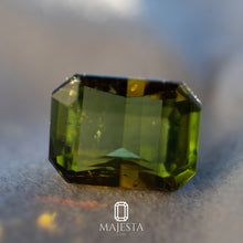 Load image into Gallery viewer, 2.85 Ct Green Tourmaline
